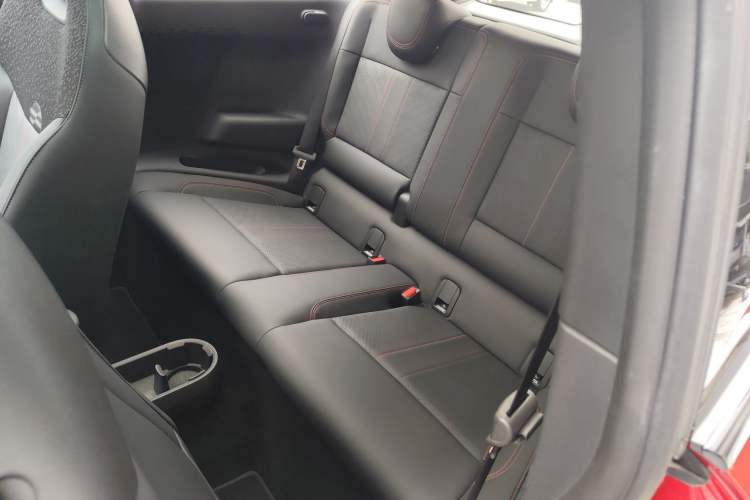 Used MINI Electric COOPER 2024 452km COOPER SE Racing Driver Left Rear Seat