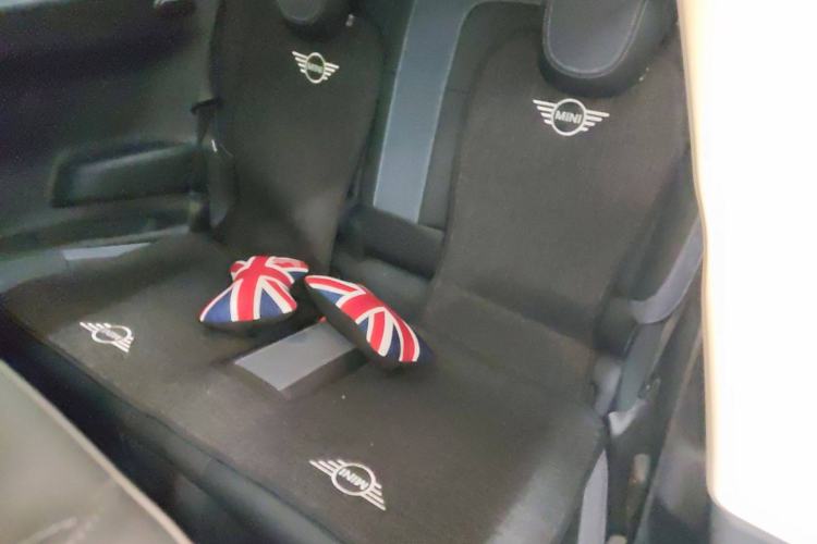 Used MINI Electric COOPER 2024 452km COOPER SE Artist Left Rear Seat