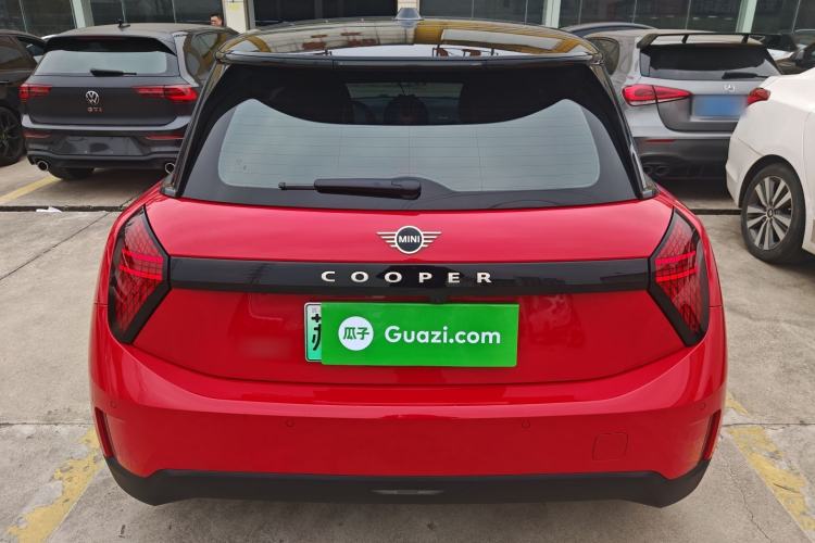 Used MINI Electric COOPER 2024 456km COOPER E Classic Edition Rear