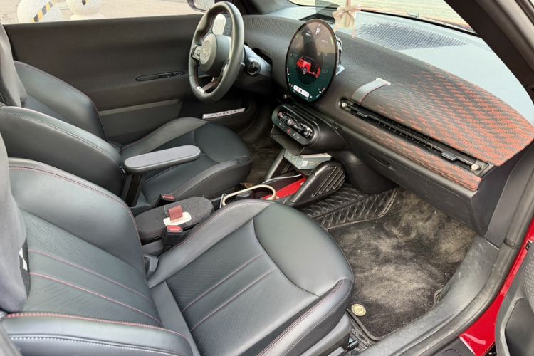 Used MINI Electric COOPER 2024 452km COOPER SE Racing Driver Right Front Seat