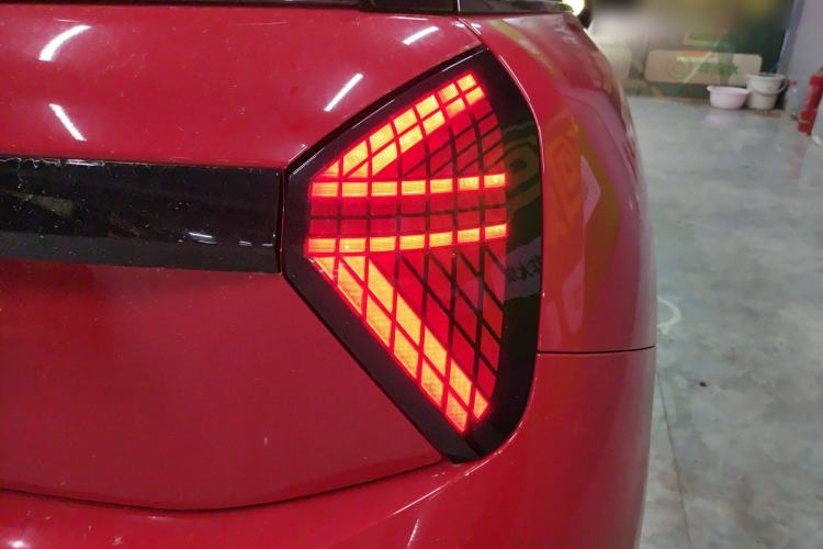 Used MINI Electric COOPER 2024 452km COOPER SE Artist Right Rear Taillight