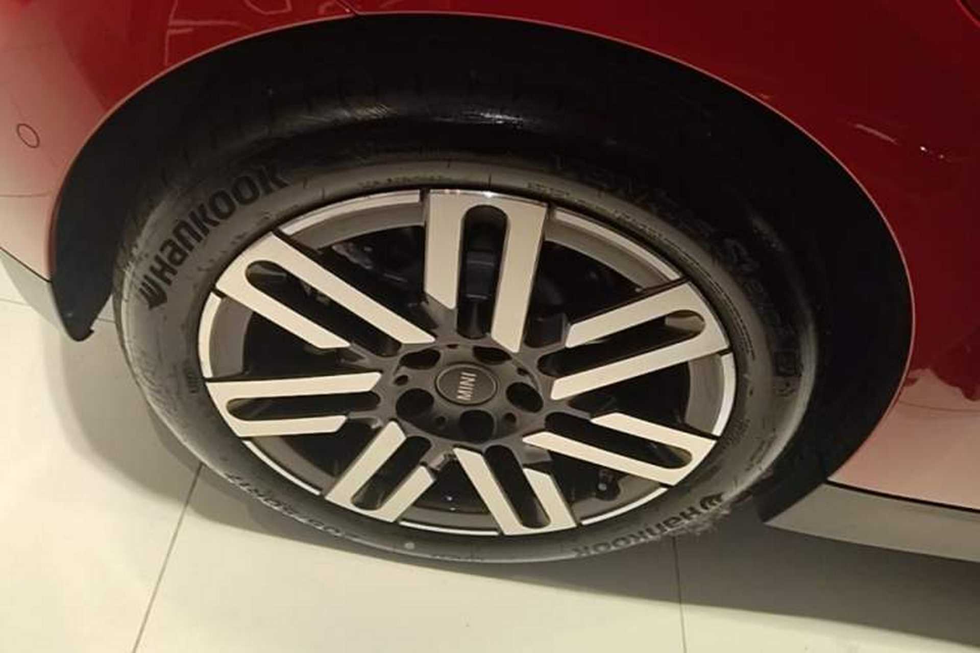 Used MINI Electric COOPER 2024 456km COOPER E Classic Edition Right Rear Wheel Hub