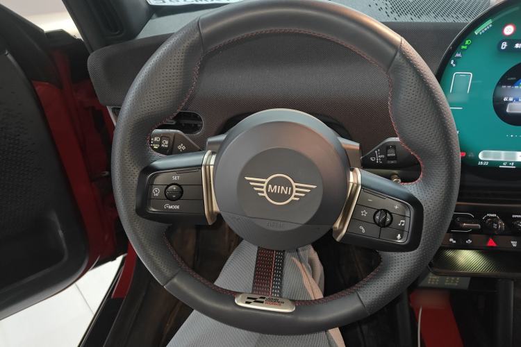 Used MINI Electric COOPER 2024 452km COOPER SE Racing Driver Steering Wheel