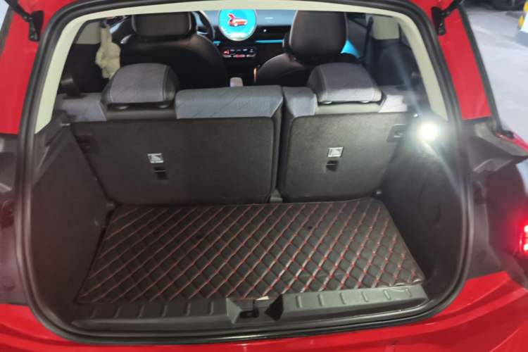 Used MINI Electric COOPER 2024 456km COOPER E Classic Edition Trunk