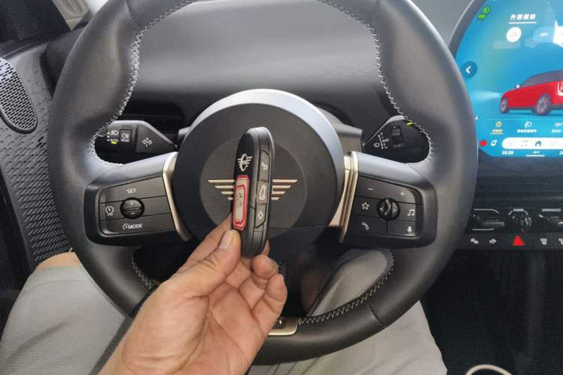 Used MINI Electric COOPER 2024 456km COOPER E Classic Edition Vehicle Key