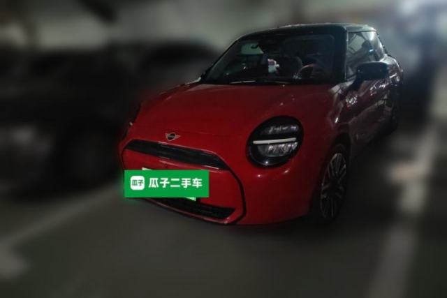 Gebrauchter MINI Electric COOPER 2024 456km COOPER E Classic Edition