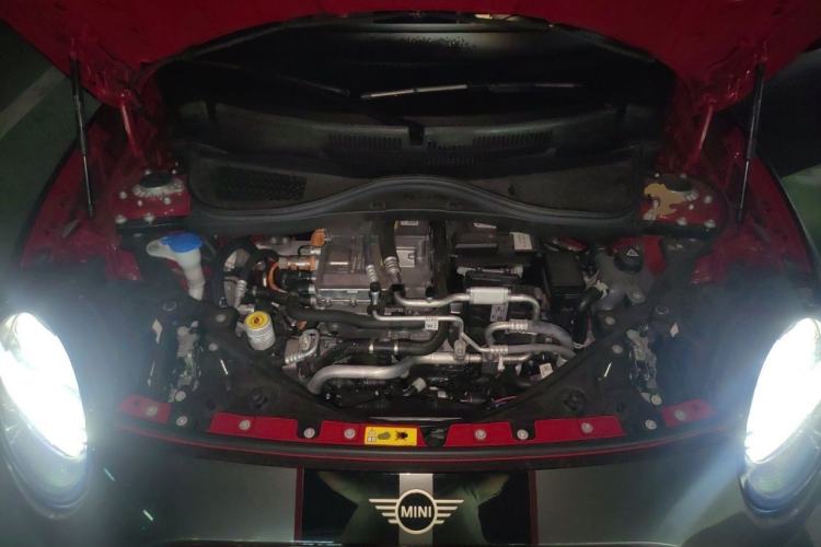 Used MINI Electric COOPER 2024 456km COOPER E Classic Edition Engine Bay