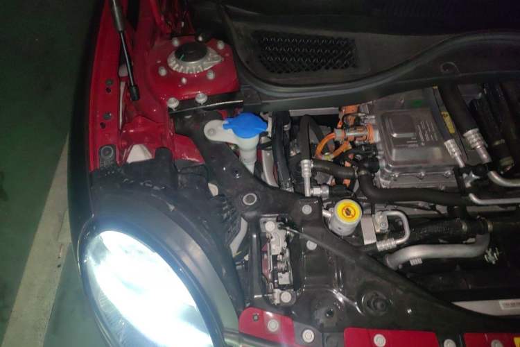 Used MINI Electric COOPER 2024 456km COOPER E Classic Edition Engine Bay Right