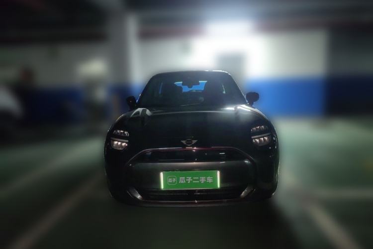 Used MINI Electric COOPER 2024 456km COOPER E Classic Edition Front