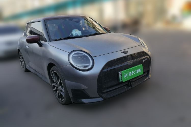 Used MINI Electric COOPER 2024 452km COOPER SE Racing Driver Front Right 45 Deg