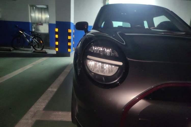 Used MINI Electric COOPER 2024 456km COOPER E Classic Edition Right Front Headlight