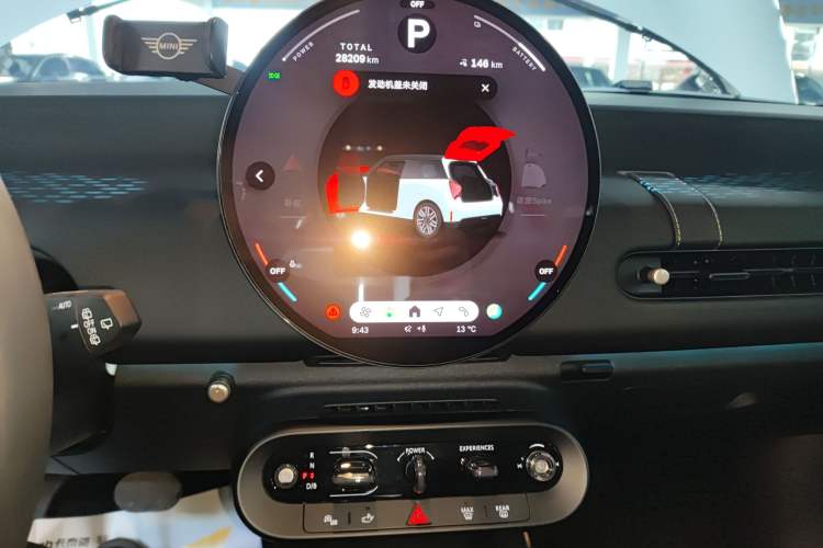 Used MINI Electric COOPER 2024 456km COOPER E Classic Edition Audio And AC Panel