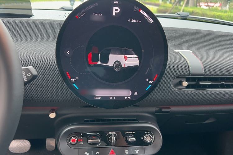 Used MINI Electric COOPER 2024 452km COOPER SE Artist Audio And AC Panel