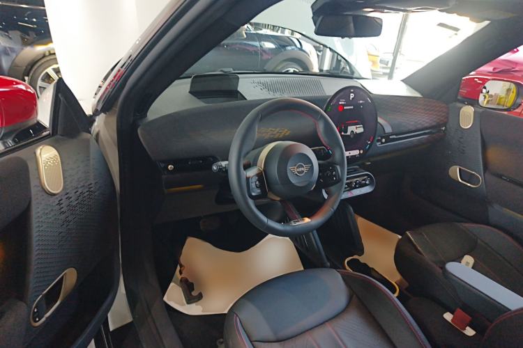 Used MINI Electric COOPER 2024 452km COOPER SE Racing Driver Center Console