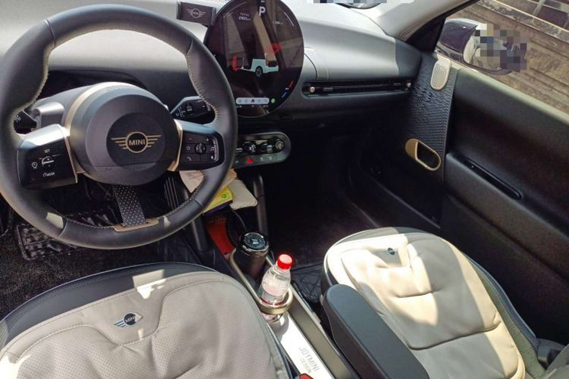 Used MINI Electric COOPER 2024 456km COOPER E Classic Edition Center Console
