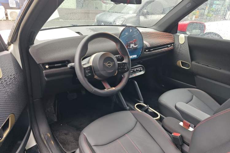 Used MINI Electric COOPER 2024 452km COOPER SE Racing Driver Center Console