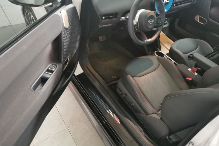 Used MINI Electric COOPER 2024 452km COOPER SE Racing Driver Driver Seat