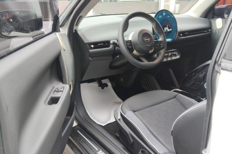 Used MINI Electric COOPER 2024 456km COOPER E Classic Edition Driver Seat