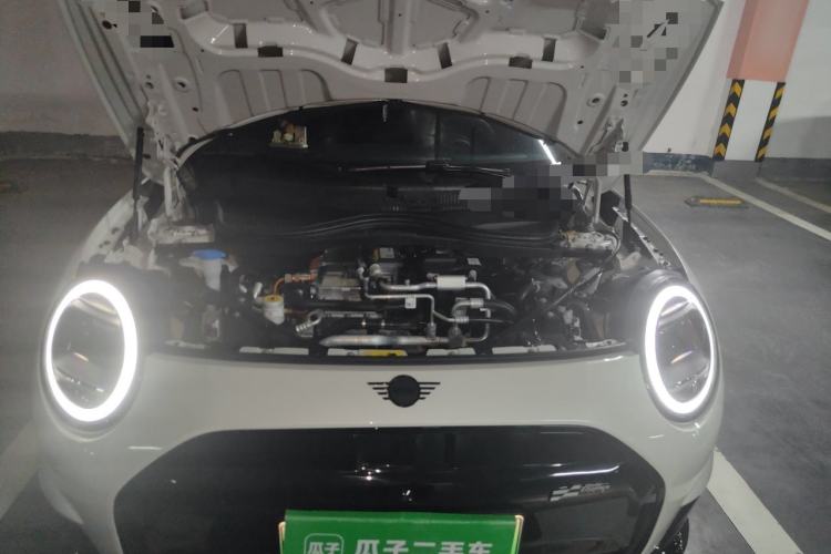 Used MINI Electric COOPER 2024 452km COOPER SE Racing Driver Engine Bay