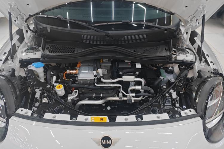 Used MINI Electric COOPER 2024 456km COOPER E Classic Edition Engine Bay