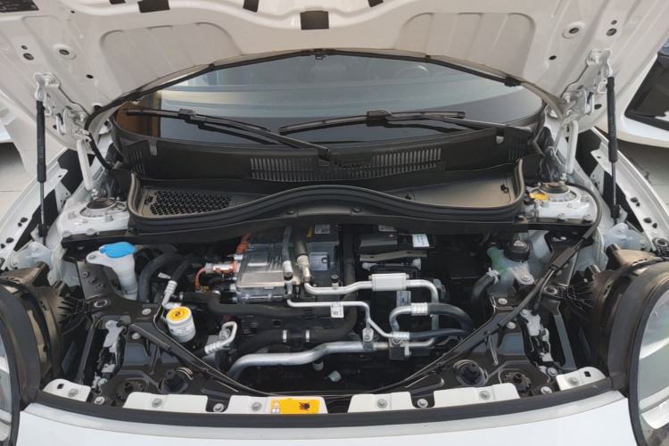 Used MINI Electric COOPER 2024 456km COOPER E Classic Edition Engine Bay