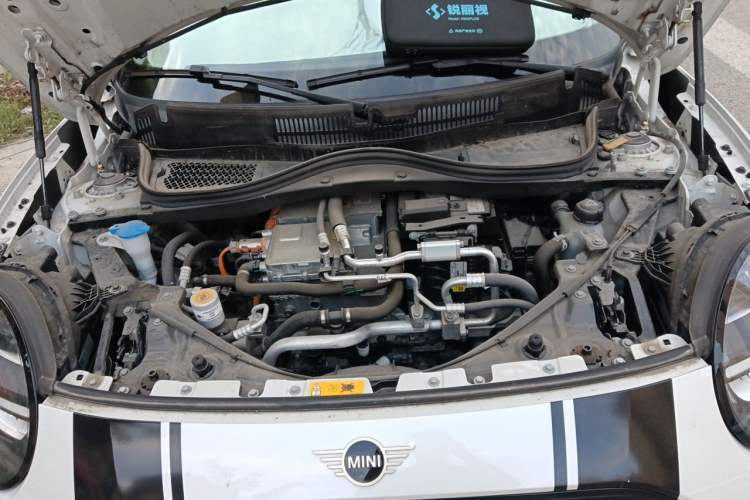 Used MINI Electric COOPER 2024 456km COOPER E Classic Edition Engine Bay