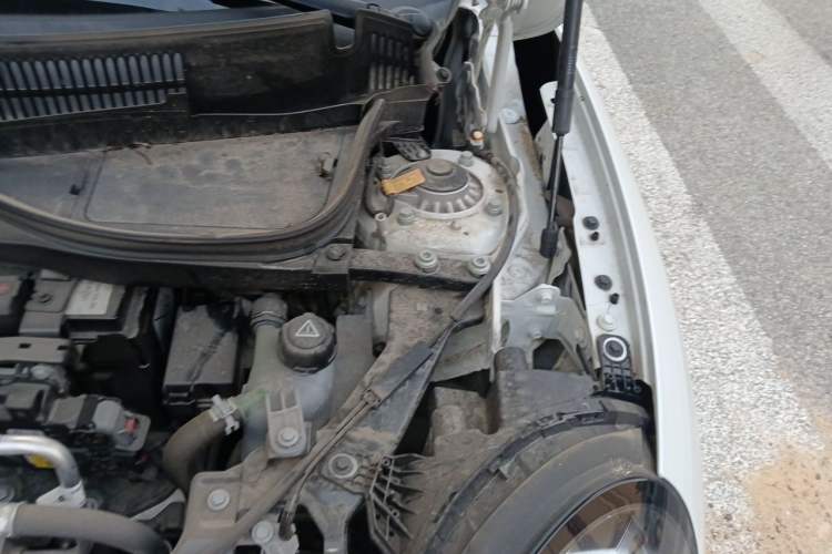 Used MINI Electric COOPER 2024 456km COOPER E Classic Edition Engine Bay Left