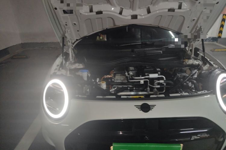 Used MINI Electric COOPER 2024 452km COOPER SE Racing Driver Engine Bay Right
