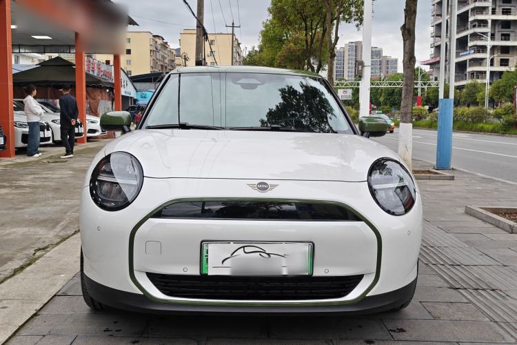 Used MINI Electric COOPER 2024 456km COOPER E Classic Edition Exterior 1