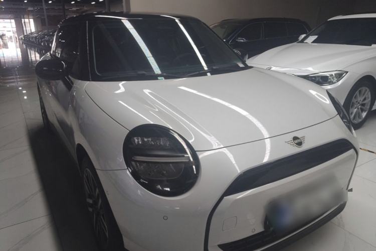 Used MINI Electric COOPER 2024 456km COOPER E Classic Edition Exterior 1