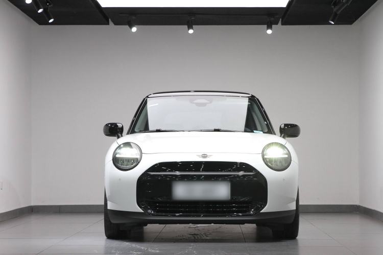 Used MINI Electric COOPER 2024 456km COOPER E Classic Edition Exterior 1