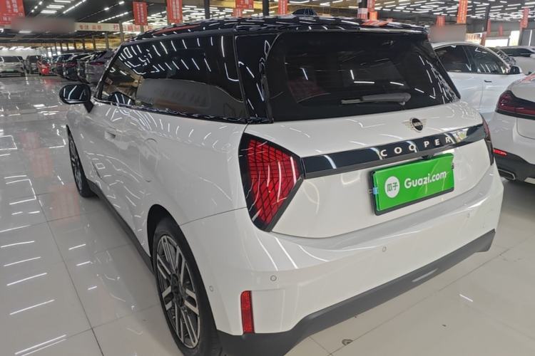Used MINI Electric COOPER 2024 456km COOPER E Classic Edition Exterior 2