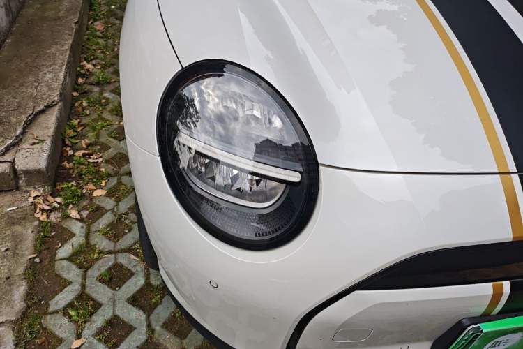 Used MINI Electric COOPER 2024 456km COOPER E Classic Edition Exterior 6