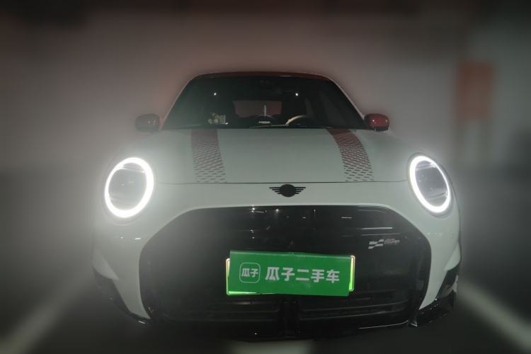 Used MINI Electric COOPER 2024 452km COOPER SE Racing Driver Front