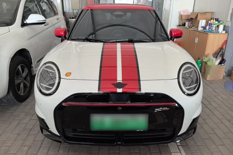 Used MINI Electric COOPER 2024 452km COOPER SE Racing Driver Front