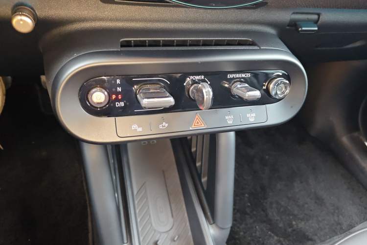 Used MINI Electric COOPER 2024 452km COOPER SE Racing Driver Gear Lever