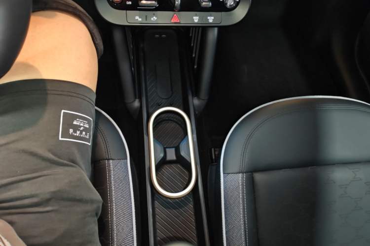 Used MINI Electric COOPER 2024 452km COOPER SE Artist Gear Lever