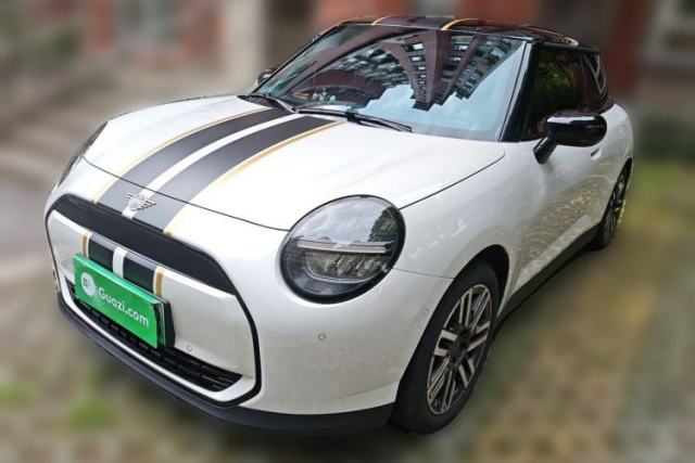 Used MINI Electric COOPER 2024 456km COOPER E Classic Edition