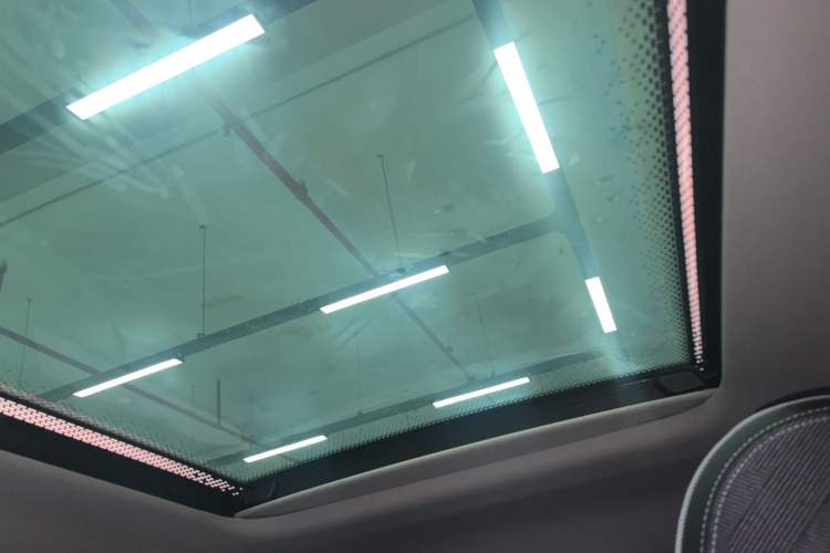 Used MINI Electric COOPER 2024 452km COOPER SE Artist Headliner