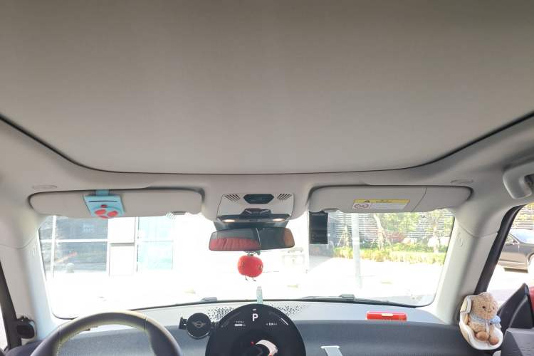 Used MINI Electric COOPER 2024 452km COOPER SE Artist Headliner