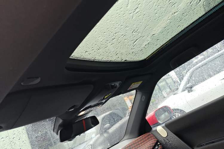 Used MINI Electric COOPER 2024 452km COOPER SE Racing Driver Headliner