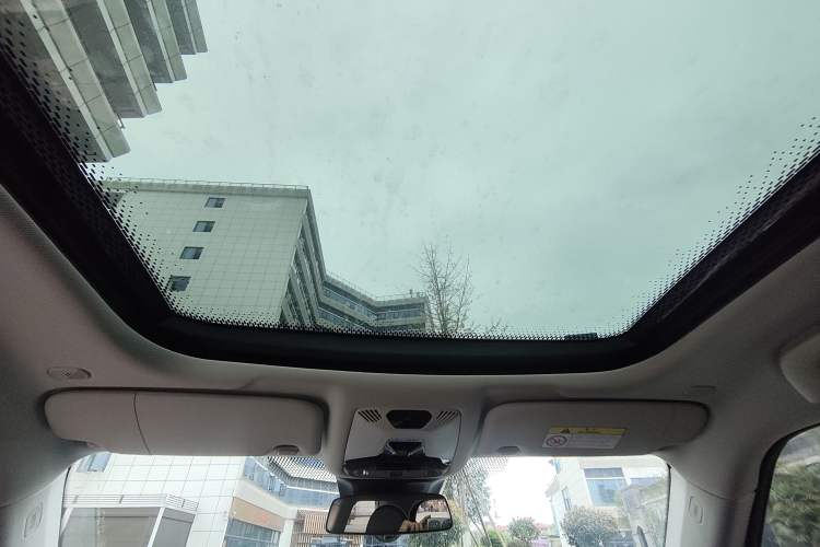 Used MINI Electric COOPER 2024 452km COOPER SE Artist Headliner