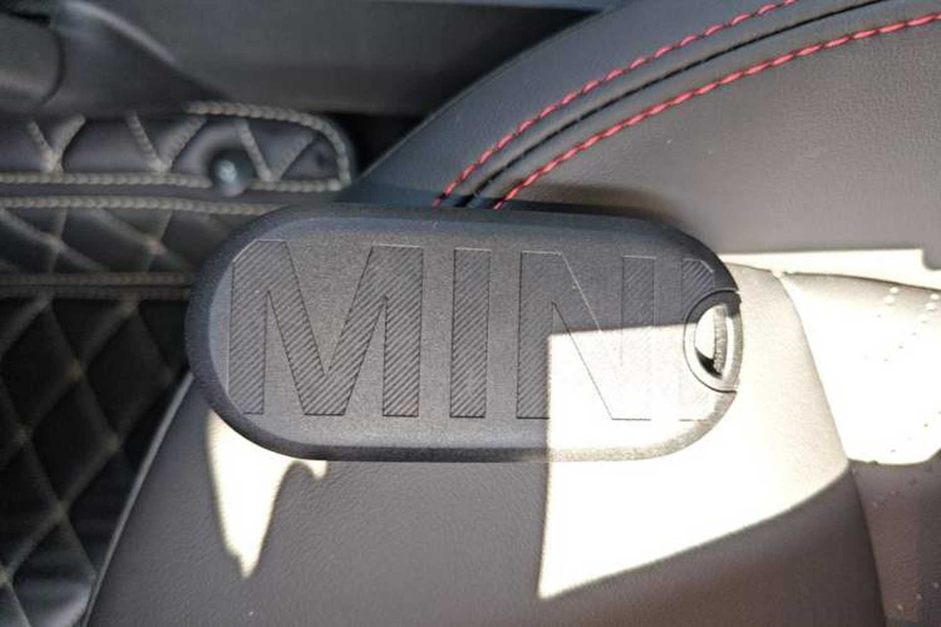 Used MINI Electric COOPER 2024 452km COOPER SE Racing Driver Interior 1