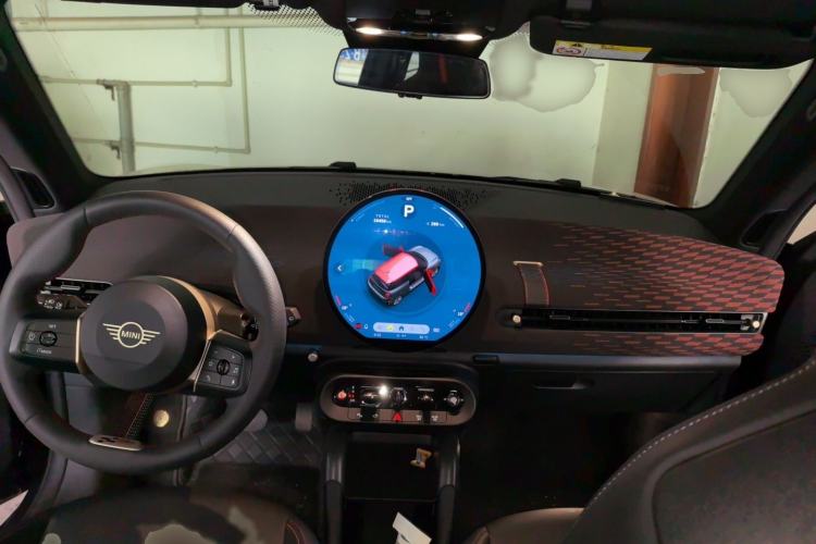 Used MINI Electric COOPER 2024 452km COOPER SE Racing Driver Interior 2