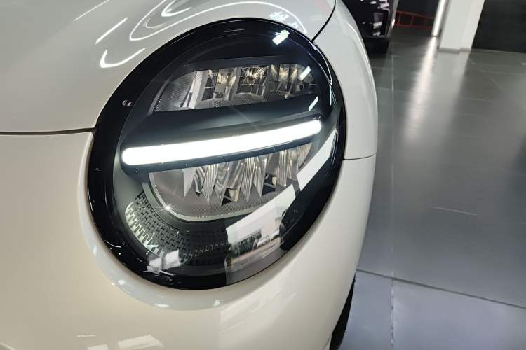 Used MINI Electric COOPER 2024 456km COOPER E Classic Edition Left Front Headlight