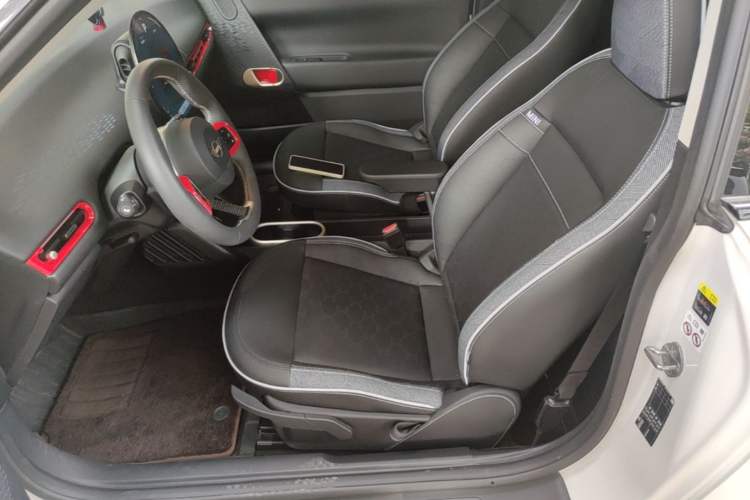 Used MINI Electric COOPER 2024 456km COOPER E Classic Edition Left Front Seat