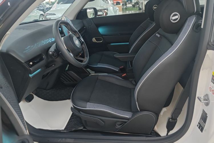 Used MINI Electric COOPER 2024 456km COOPER E Classic Edition Left Front Seat