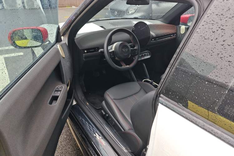 Used MINI Electric COOPER 2024 452km COOPER SE Racing Driver Left Front Seat