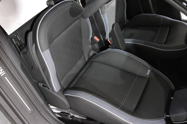 Used MINI Electric COOPER 2024 456km COOPER E Classic Edition Left Front Seat