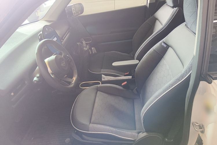 Used MINI Electric COOPER 2024 456km COOPER E Classic Edition Left Front Seat